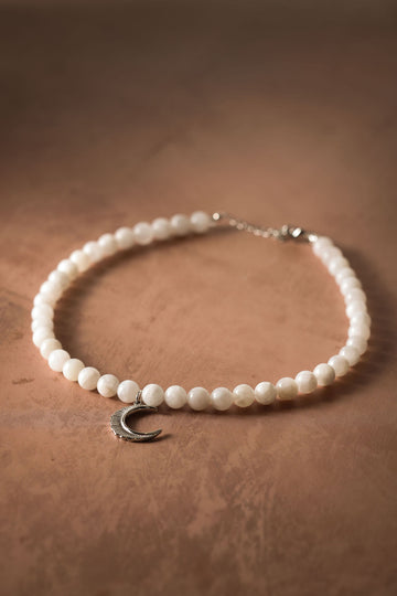 Luna Moonstone Necklace